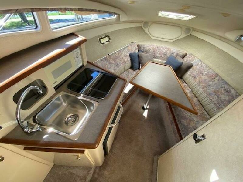 1996 Bayliner 2355 Ciera