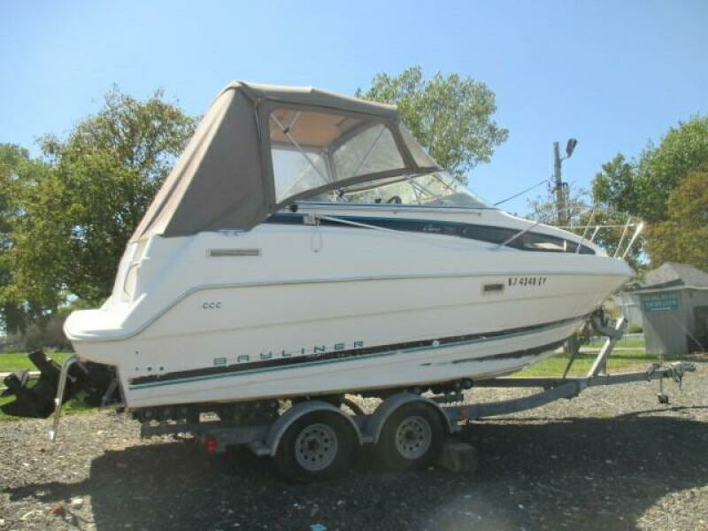 1996 Bayliner 2355 Ciera