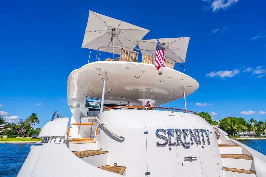 Serenity 116ft Lazzara Yachts Yacht For Sale Serenity 116ft Lazzara Yachts Yacht For Sale
