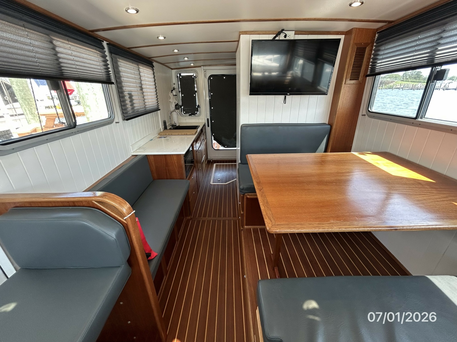 Dilligaf Yacht Photos Pics 