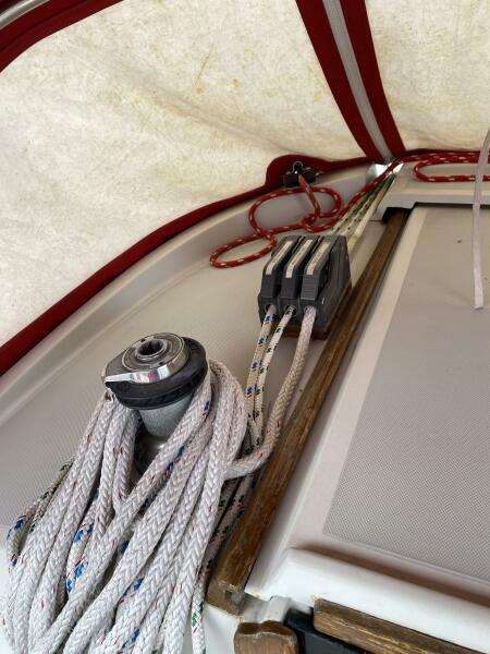 Halyards & Main