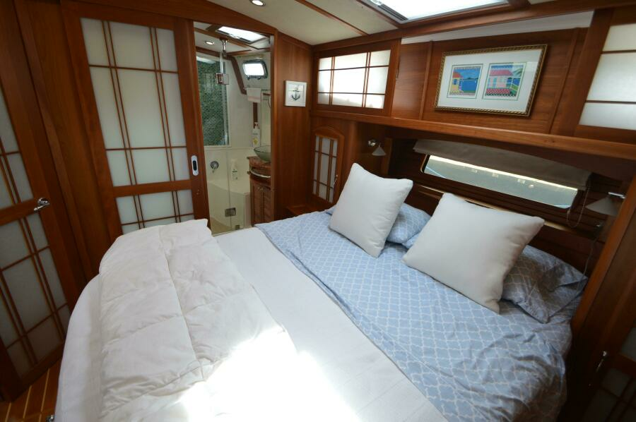 MARJOE 3  48ft Sabre Yacht For Sale