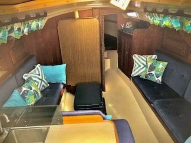 Reckoning 30ft Catalina Yacht For Sale