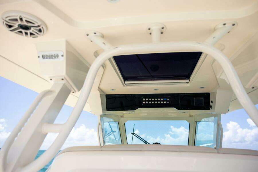 37ft Scout Yacht For Sale