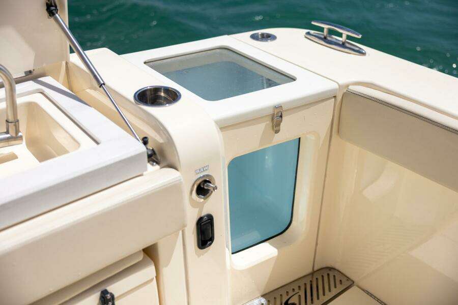 37ft Scout Yacht For Sale