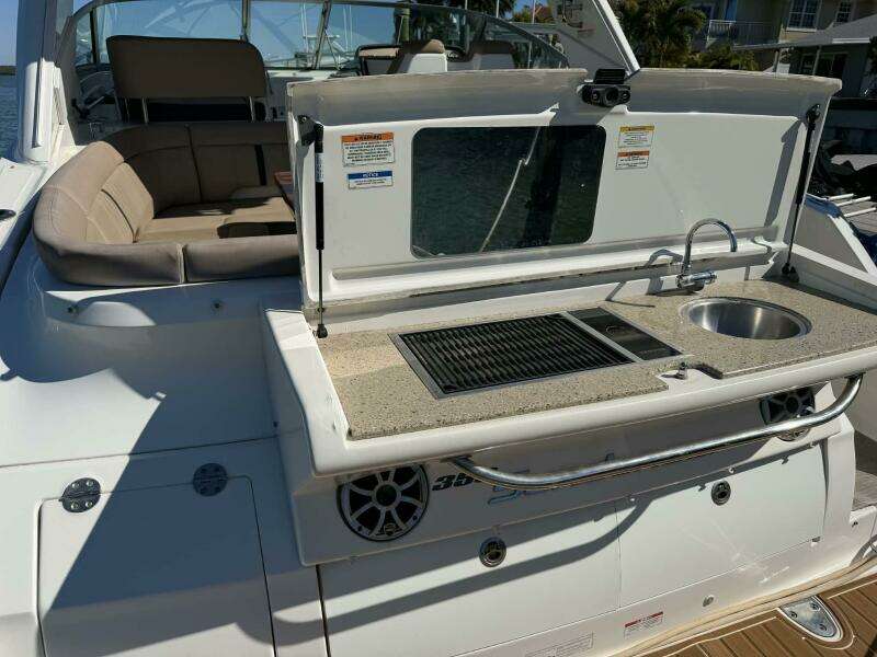 I ll Have Another 35ft Sea Ray Yacht For Sale