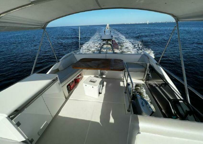 Off Leash 45ft Greenline Yacht For Sale