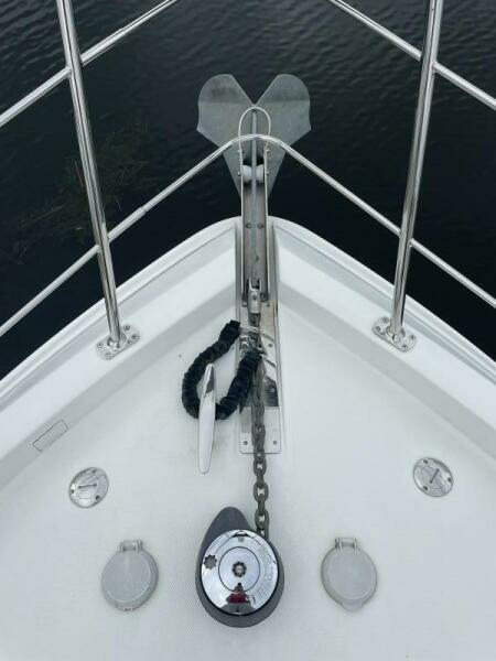 2004 Carver Mariner
