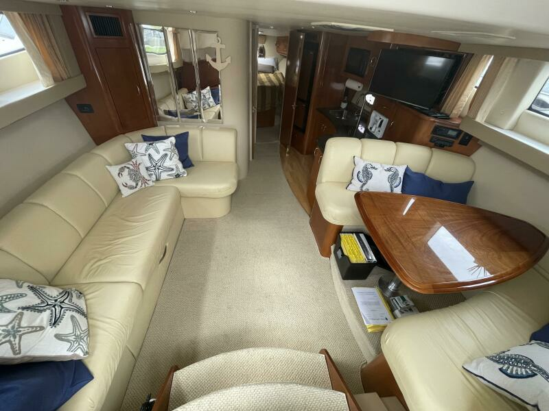 2004 Carver Mariner