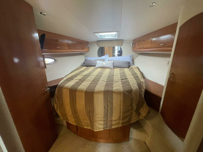 2004 Carver Mariner
