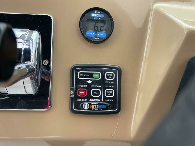 2004 Carver Mariner