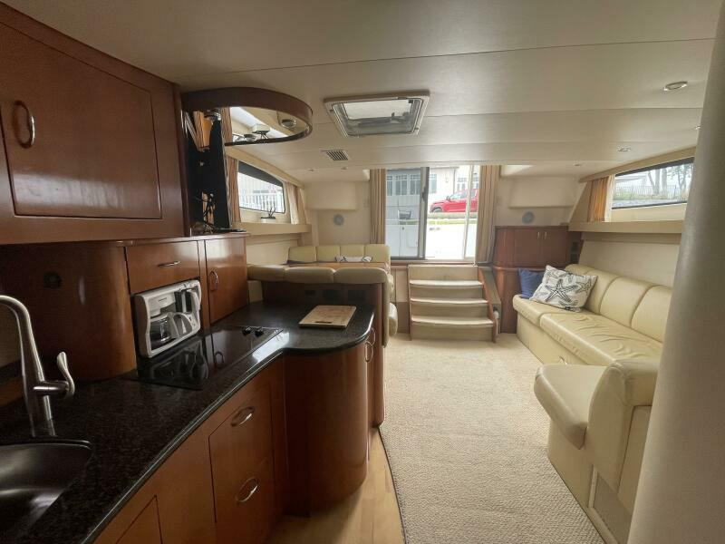 2004 Carver Mariner