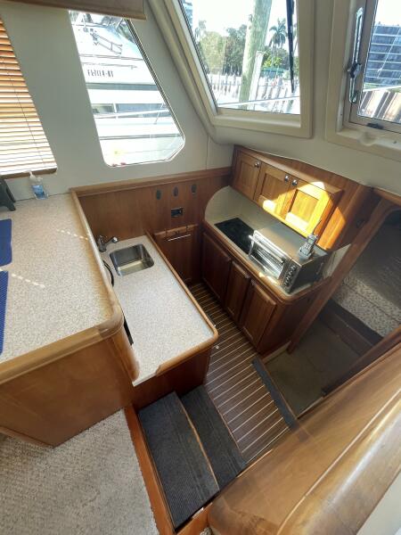 34 Mainship Port Galley