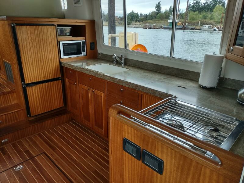 TURN POINT 37ft Nordic Tugs Yacht For Sale