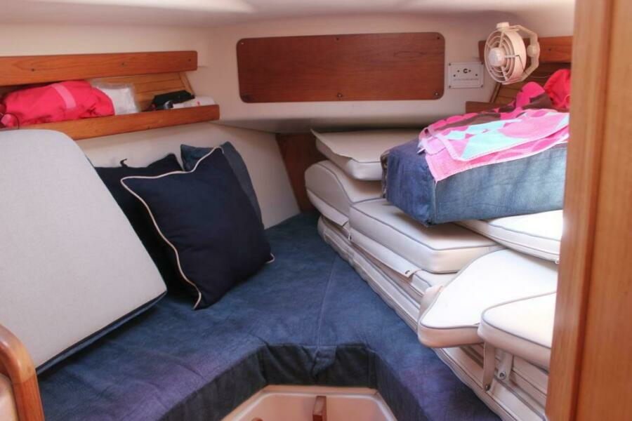 1999 Catalina 380