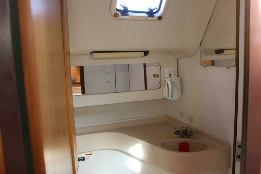 1999 Catalina 380
