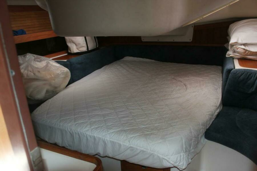 1999 Catalina 380