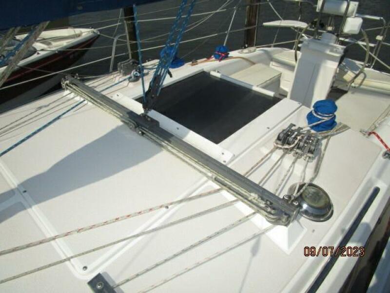 28' Catalina traveler