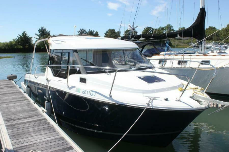 2016 Jeanneau 795 Merry Fisher
