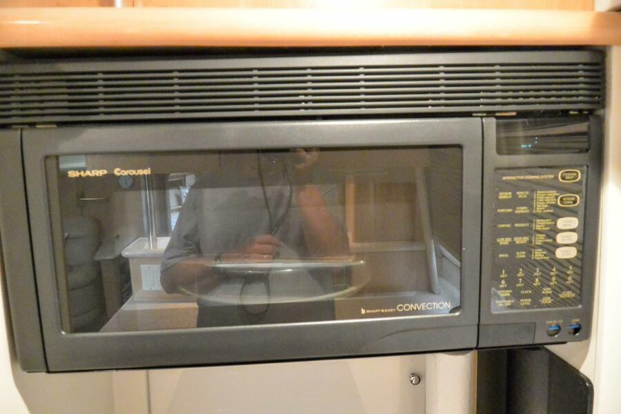 1998 Carver 500