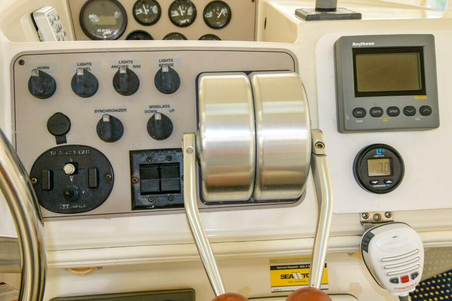 1998 Carver 500
