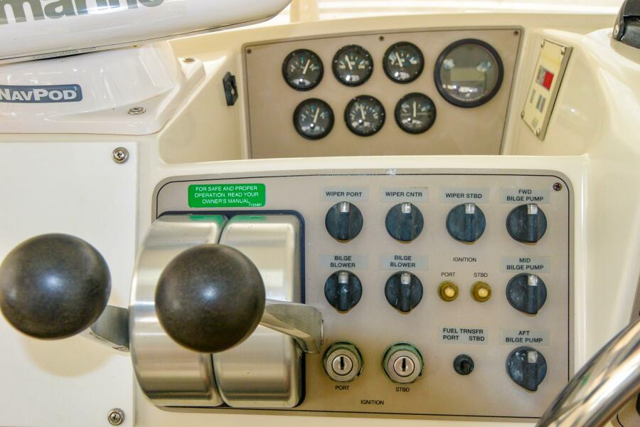 1998 Carver 500