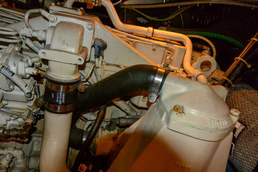1998 Carver 500