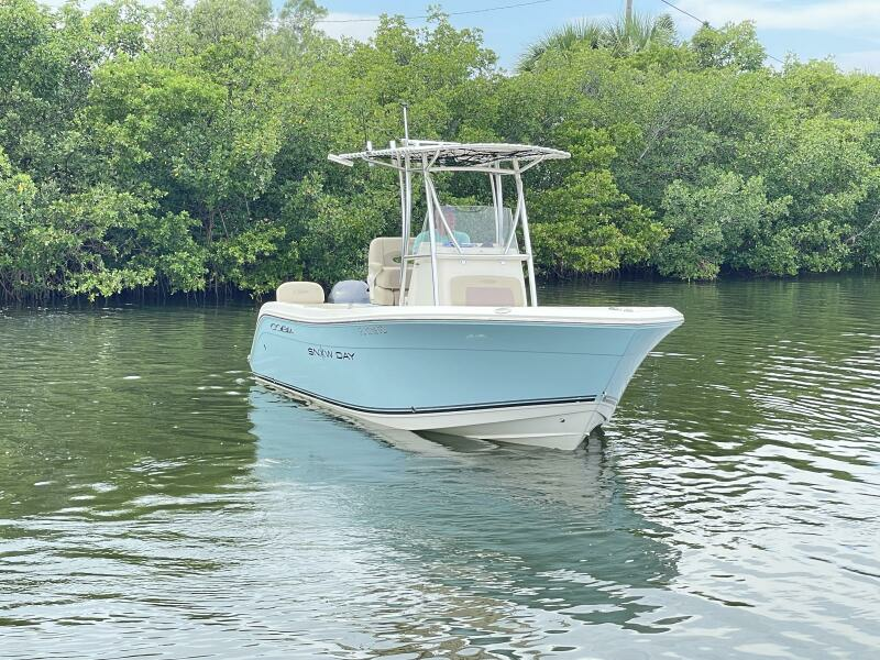 2016 Cobia 217 CC