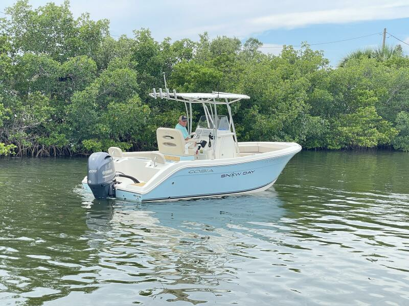2016 Cobia 217 CC