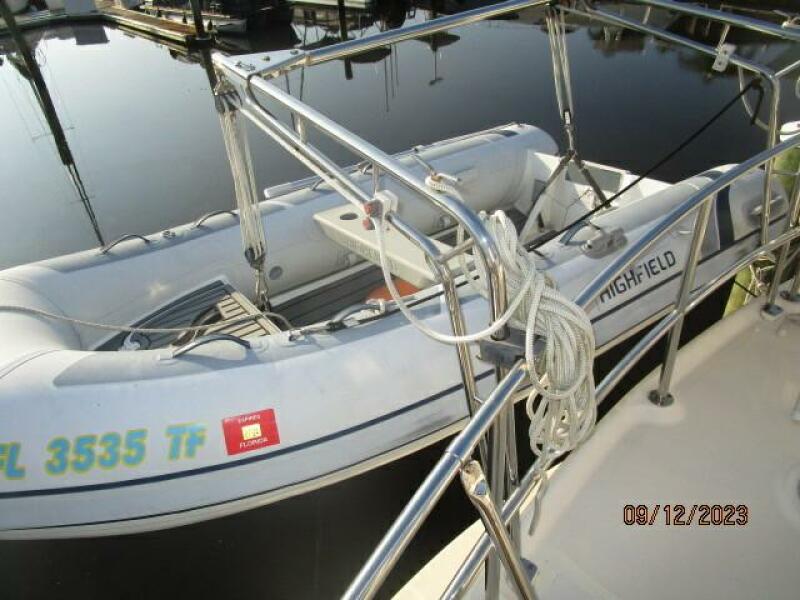 40' Mainship tender