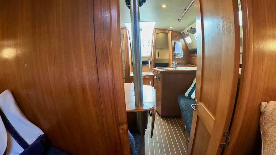 2004 Hunter 306