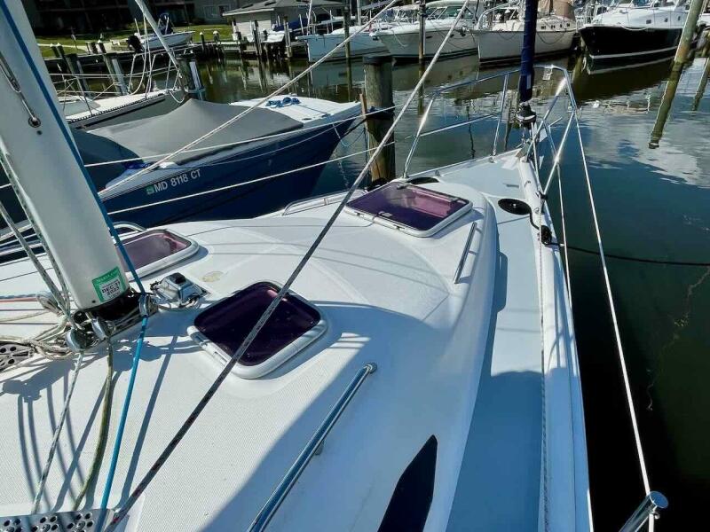 2004 Hunter 306
