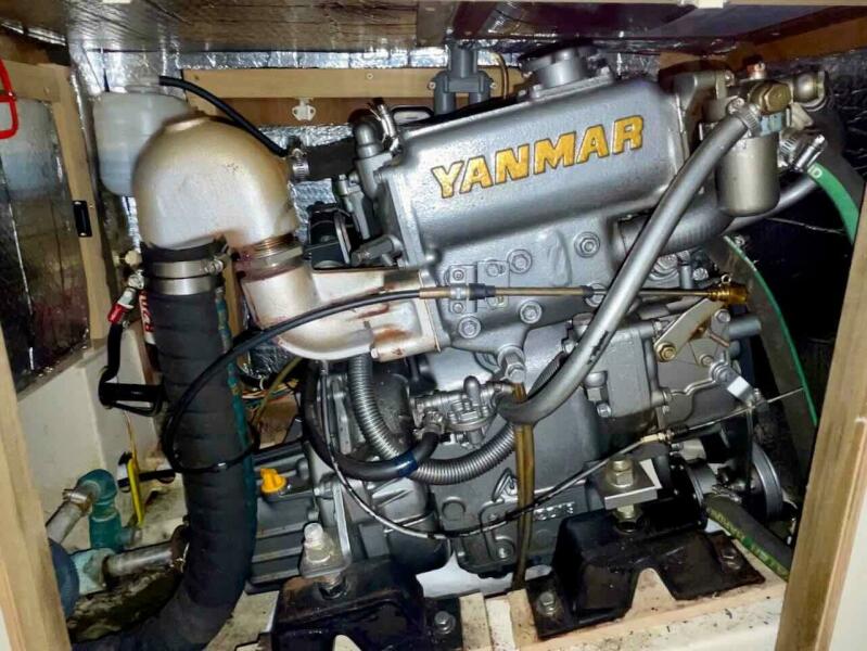 2004 Hunter 306