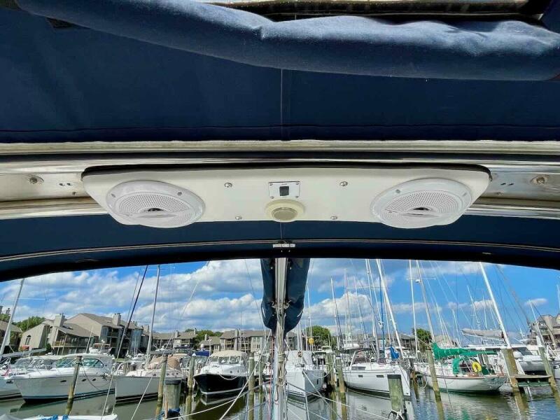 2004 Hunter 306