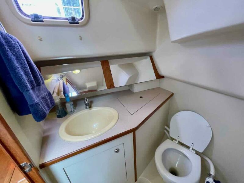 2004 Hunter 306