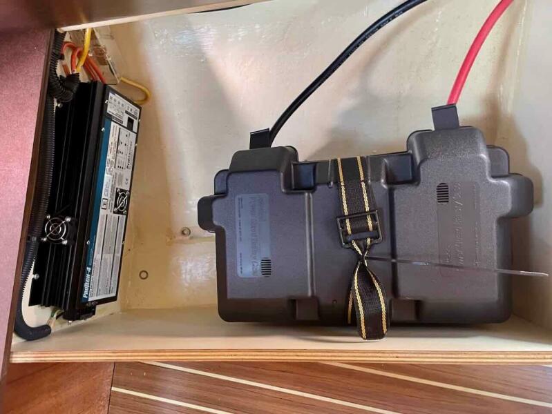 2004 Hunter 306