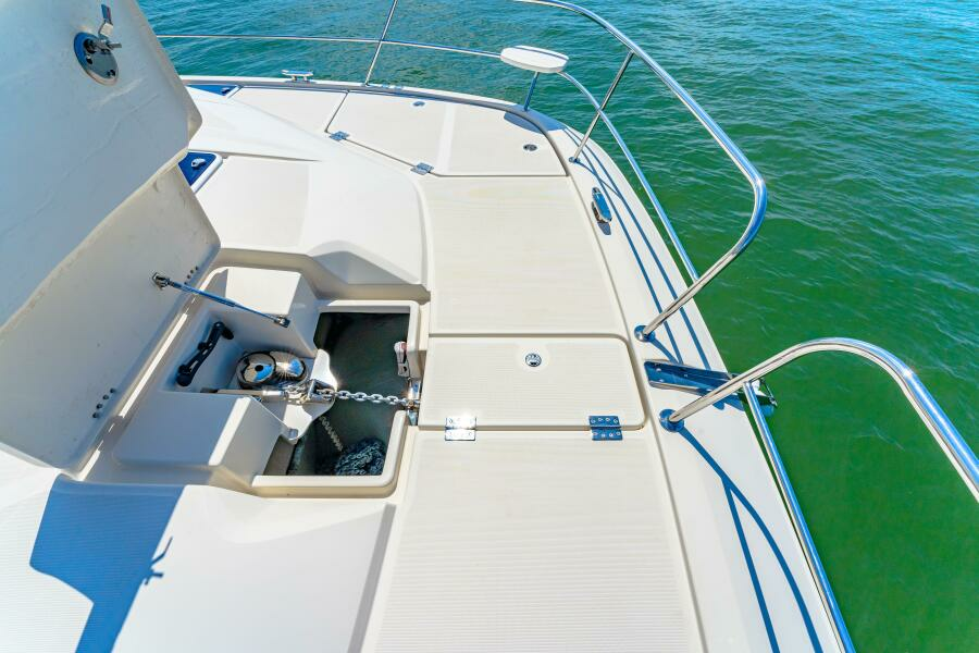 44ft Aquila Yacht For Sale