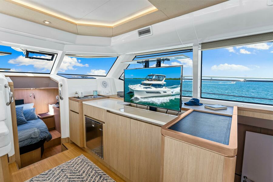 44ft Aquila Yacht For Sale