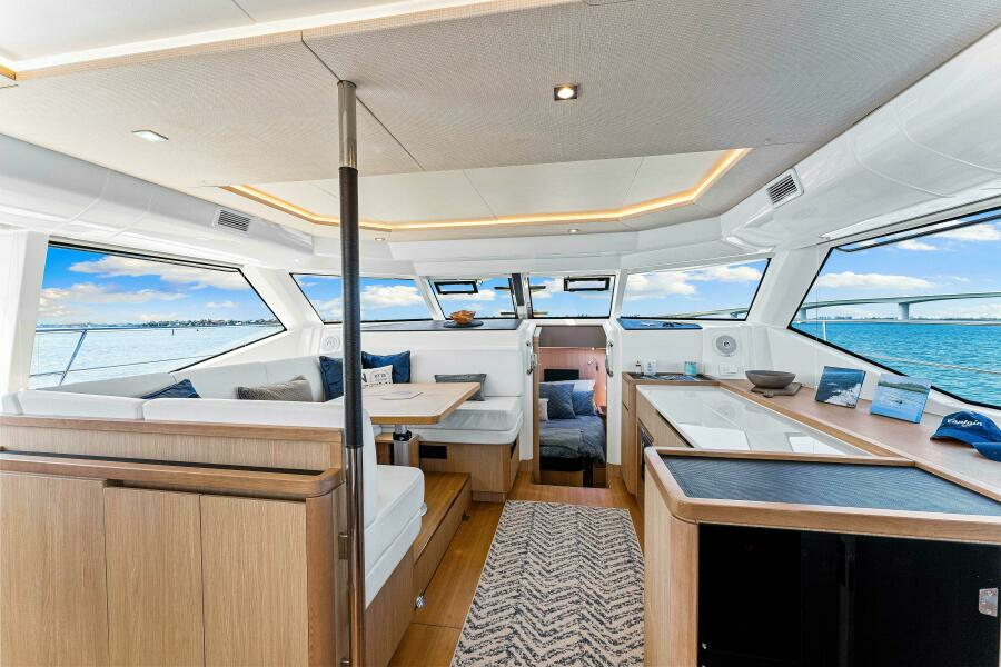 44ft Aquila Yacht For Sale