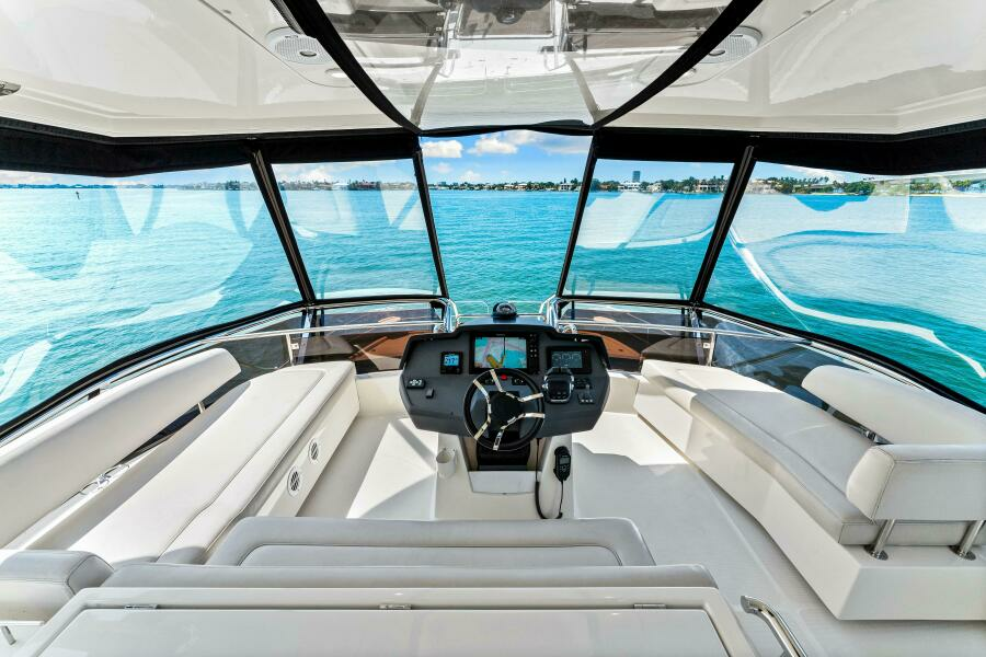 44ft Aquila Yacht For Sale