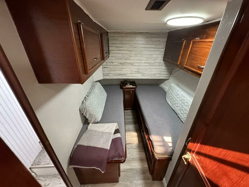 48ft Ocean Yachts Yacht For Sale