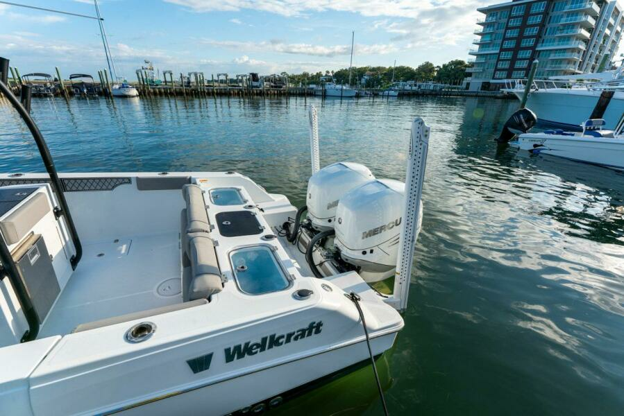 2021 Wellcraft Scarab 302