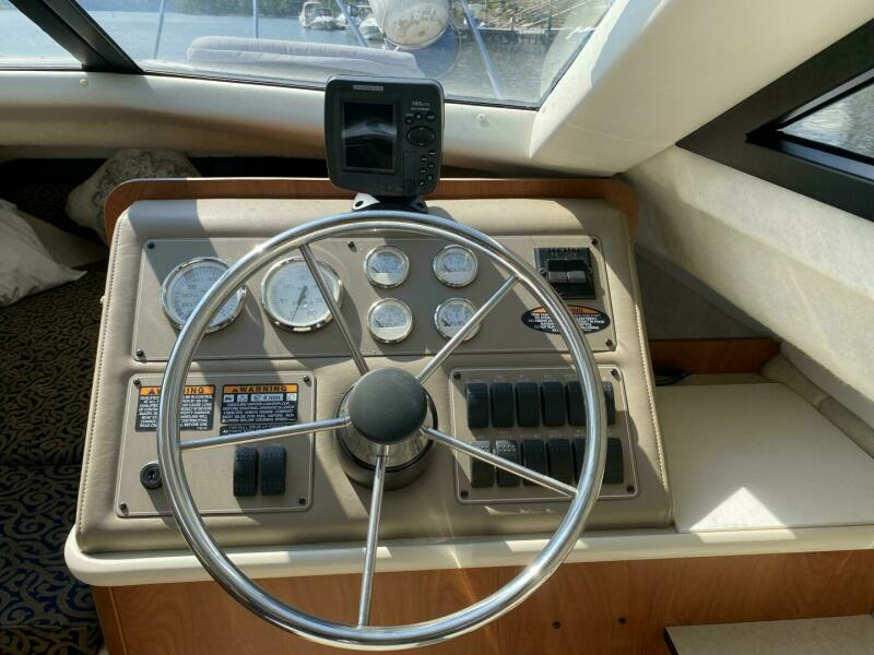 2003 Bayliner 288 Classic Cruiser