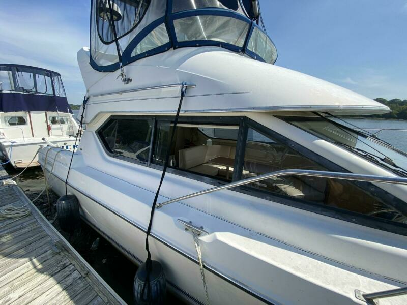 2003 Bayliner 288 Classic Cruiser