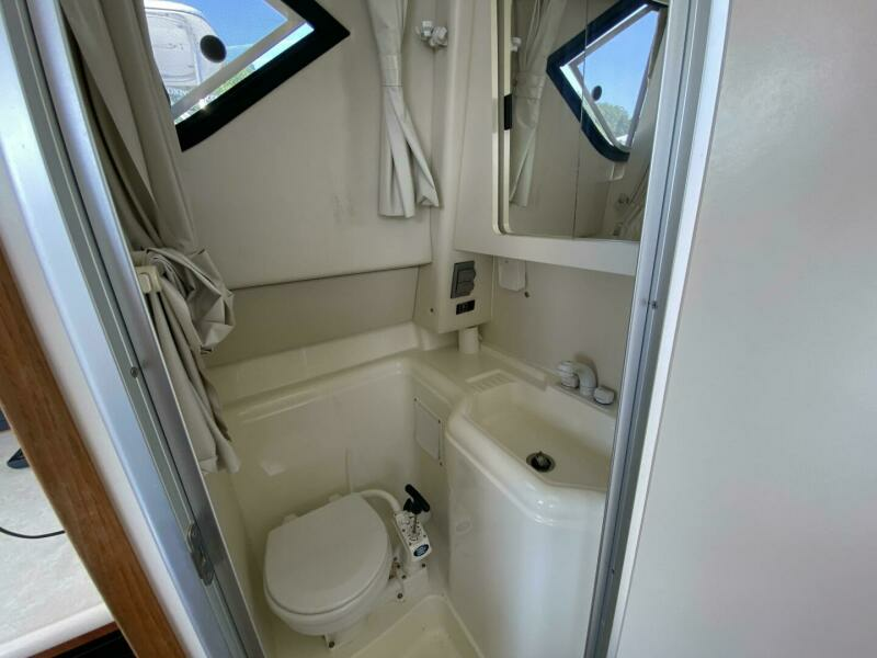2003 Bayliner 288 Classic Cruiser