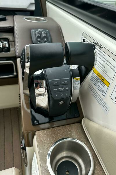 30 Yards 33ft Formula Yacht For Sale