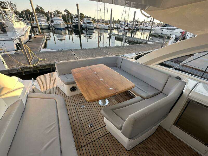 38ft Beneteau Yacht For Sale