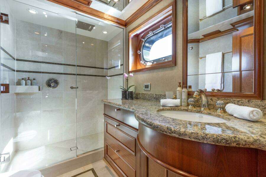King Guest Stateroom Bath Portside Forward 