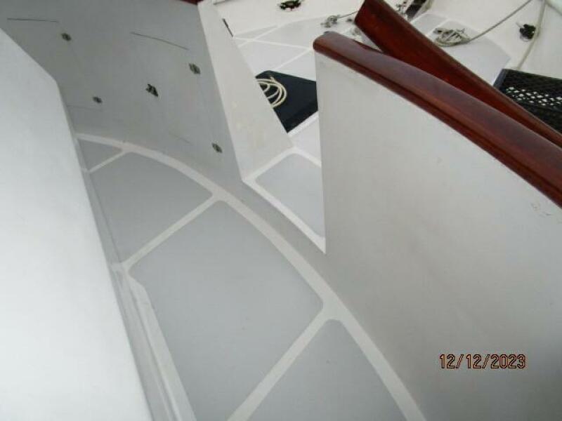 49' DeFever Portuguese bridge2