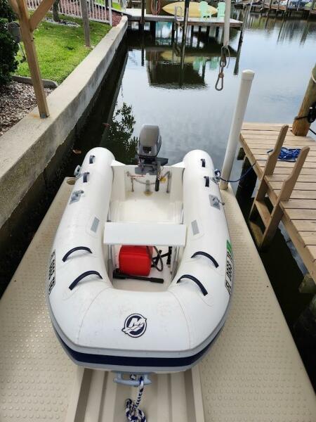 49' DeFever tender